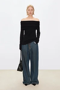 Cotton-Linen Boat Neck Long-Sleeve Top