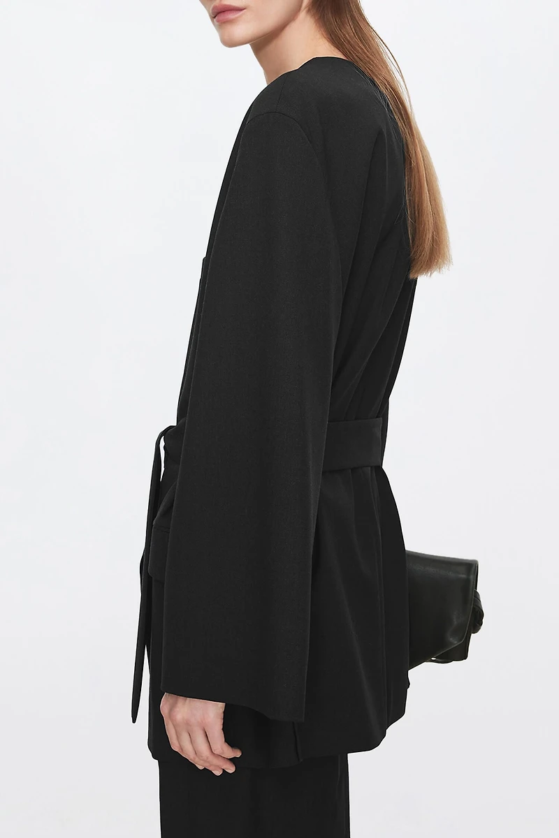 Detachable-Belt Blazer