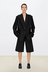 European Stretch & Wrinkle-Resistant Fine Wool Blazer