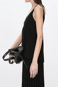 Italian Cool Feel Cashmere Wool V-neck Tank Top