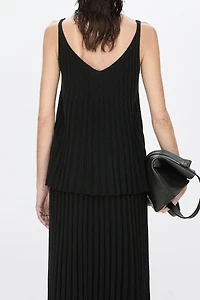 Italian Cool Feel Cashmere Wool V-neck Tank Top