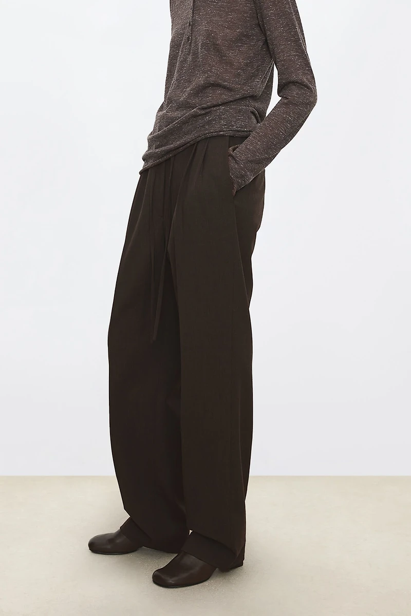 Italian Fine Wool Elastic-Waist Tapered Trousers
