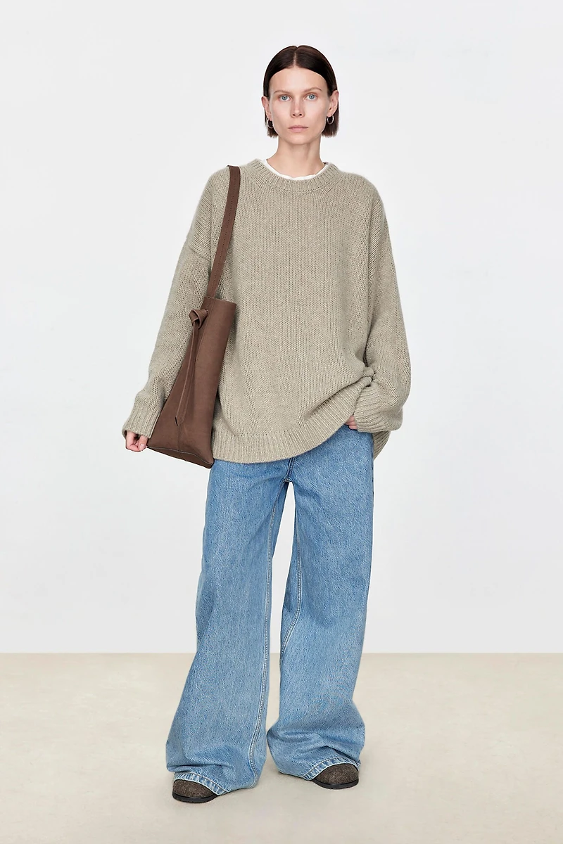 Italian Pure Cashmere Classic Crew-Neck Sweater