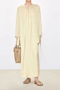 Japanese High-Density Soft Light Fabric Dress