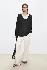 Lightweight Alpaca Wool Sweater with Natural Curl Edges
