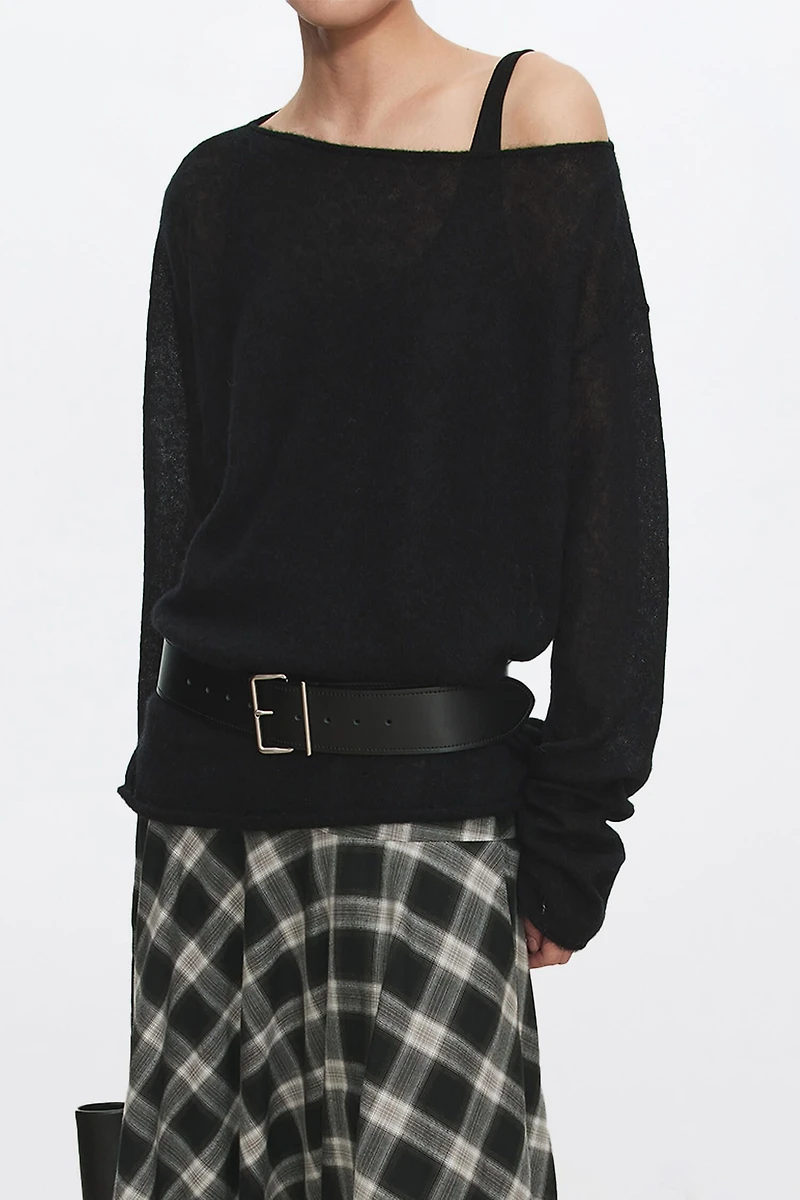 Lightweight Alpaca Wool Boat Neck Sweater
