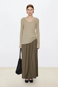 Long Staple Cotton Vertical Stripe U-Neck Base Top
