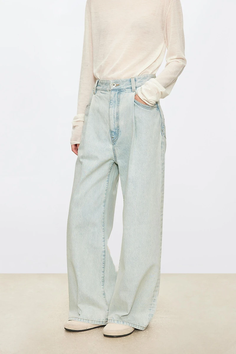 Low-Crotch Pleated Denim