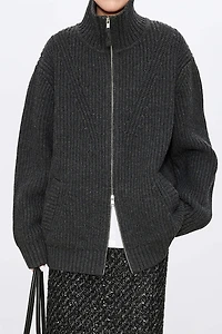 Mixed-color Turtleneck Pullover