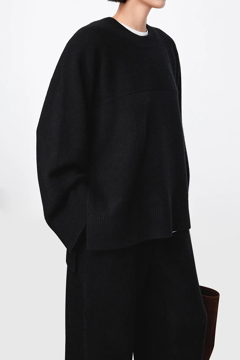 Pure Cashmere Loose Sleeves Round-Neck Sweater