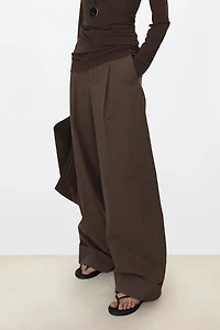 Pure Cotton Single Pleat Wide-Leg Trousers