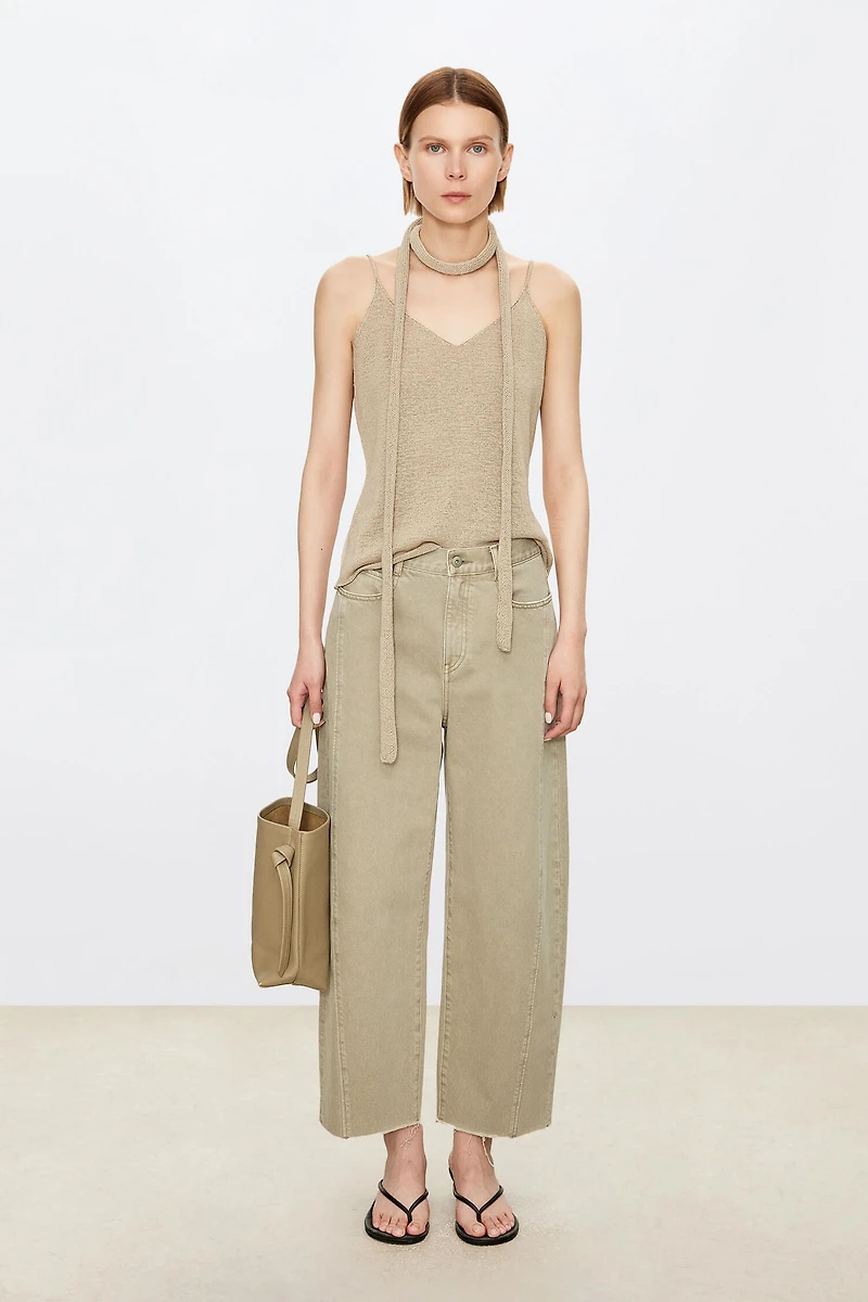 Raw Edge Curved Nine-Point Denim