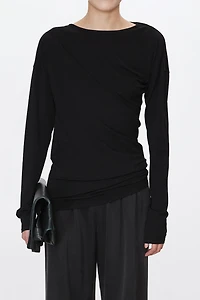 Strong Twist Stretch Silk Pleated Straight Neck Top