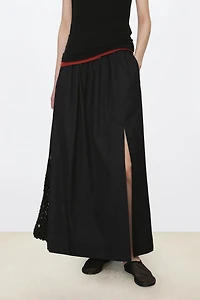 SUPIMA High-Density Pure Cotton Front-Slit Midi Skirt