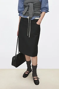 Tailored Stretch Wool Paneled Pencil Skirt