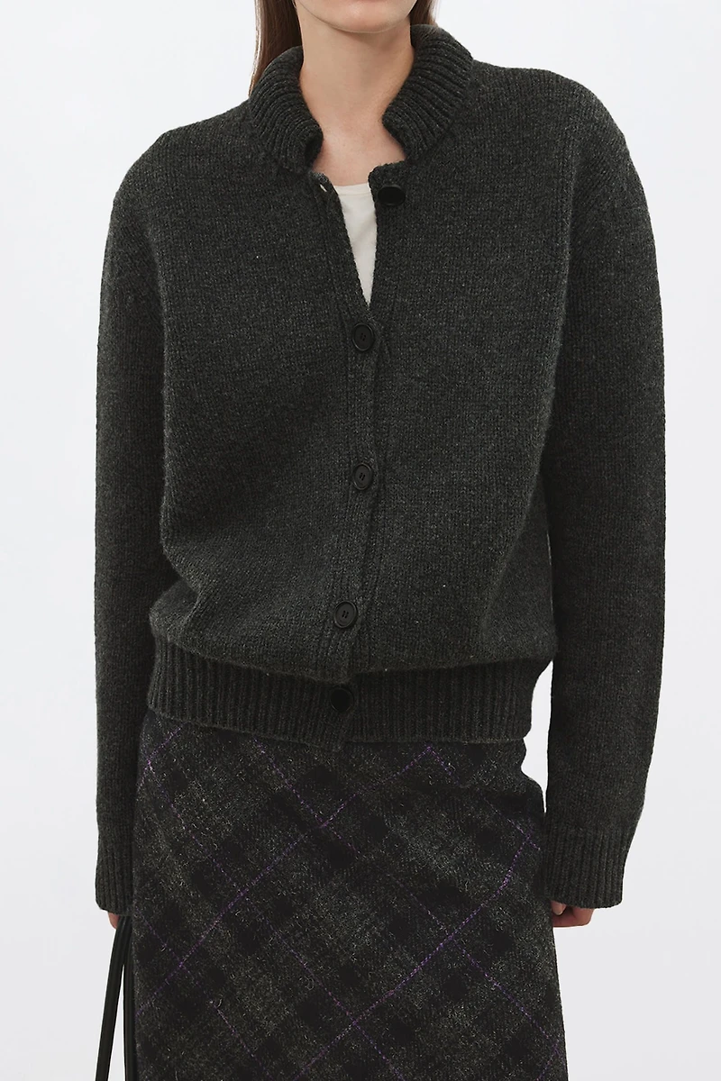 Wool Chunky Collar Cardigan