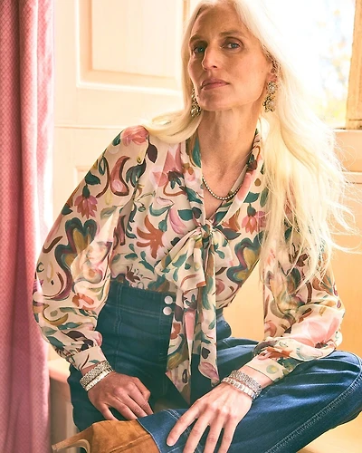 Floral Jacquard Tie-Front Blouse