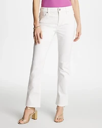 Cropped Girlfriend Kick-Flare Jeans