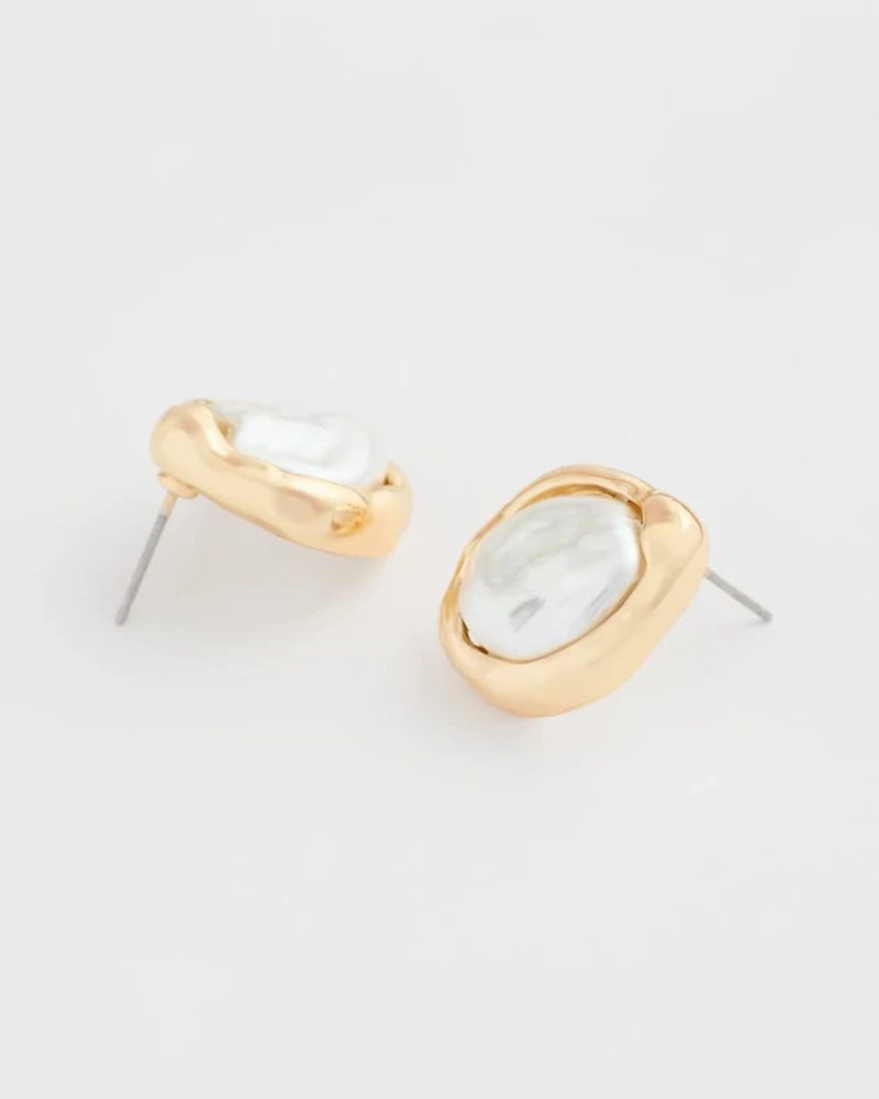 Pearlescent Golden Rimmed Stud Earrings