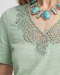 Lace V-Neck Slub Tee