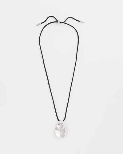 Silver Tone Circles Pendant Necklace
