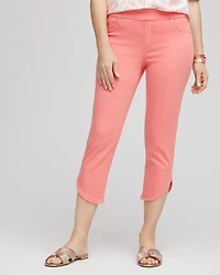 Pull-On Dolphin-Hemmed Capri Jeans