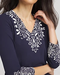 Chic Scroll 3/4 Sleeve Perfect Tee