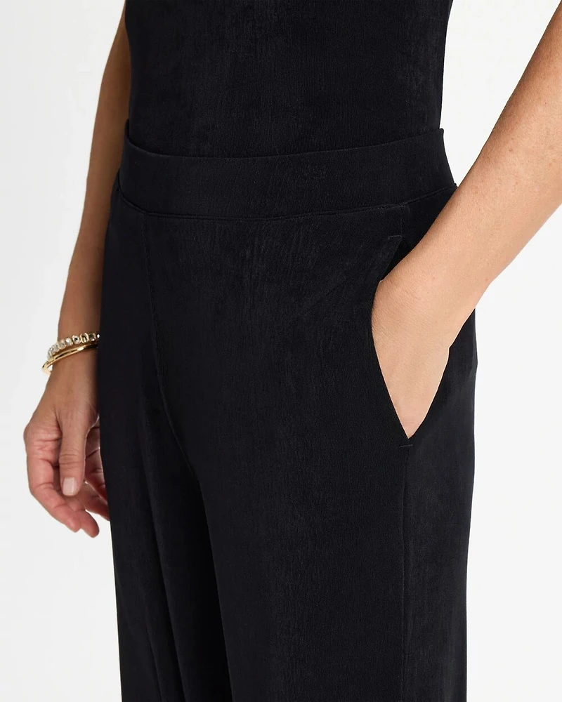 Petite Travelers™ Wide-Leg Pocket Pants