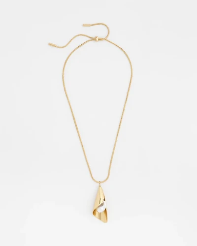 Adjustable Pearl Pendant Necklace