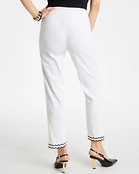 Petite Contrast Scallop Brigitte™ Slim Crop Pant