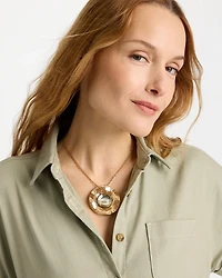 Green Gold Short Pendant Necklace