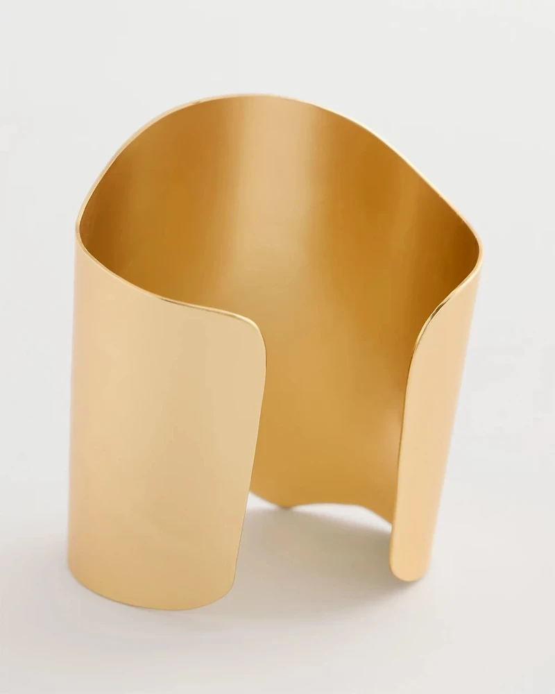 Turquoise Blue Howlite Statement Cuff