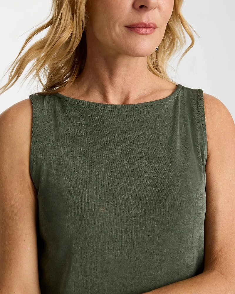 Travelers™ Side-Slit Tank