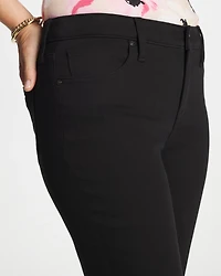 Girlfriend Cropped Jeans