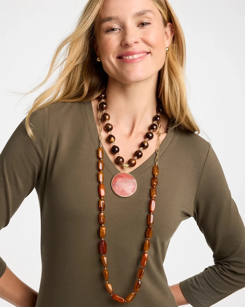Neutral Orange Pendant Necklace