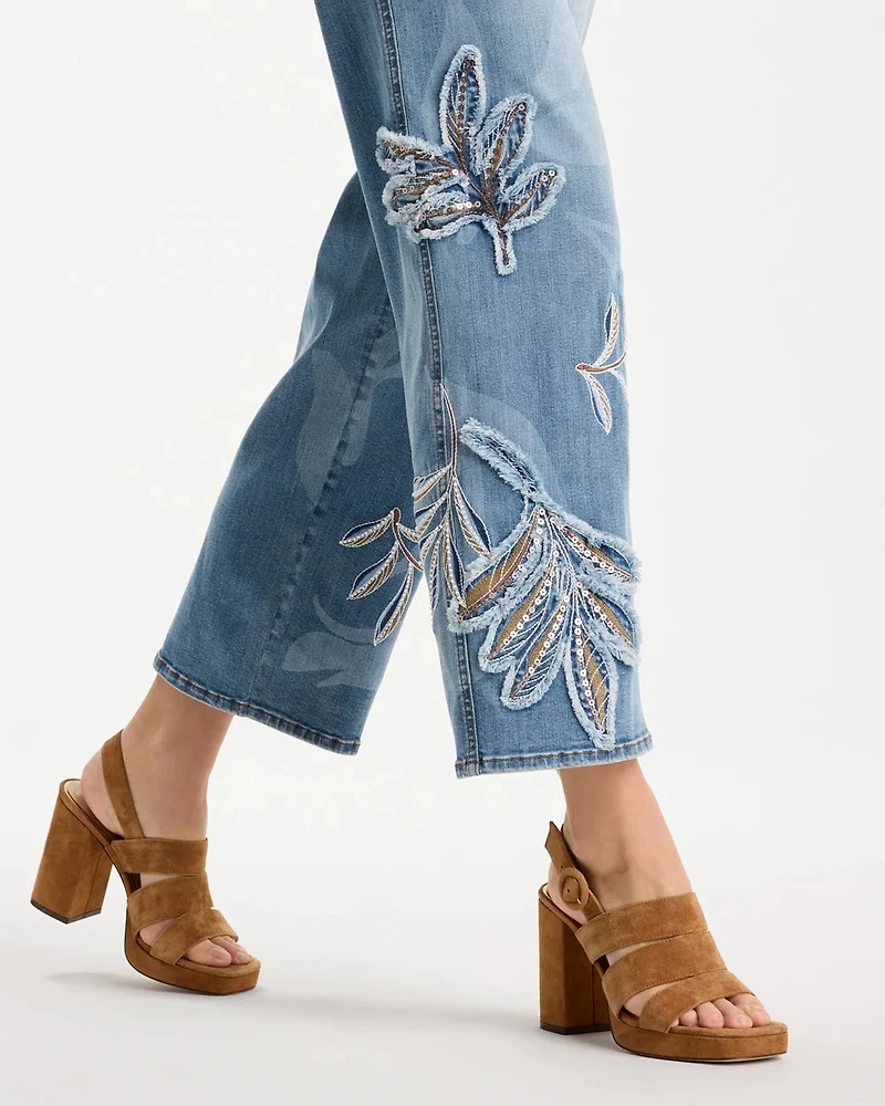 Tropical Embroidery Pull-On Wide Crop Jean