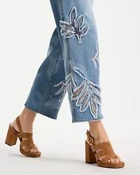 Tropical Embroidery Pull-On Wide Crop Jean