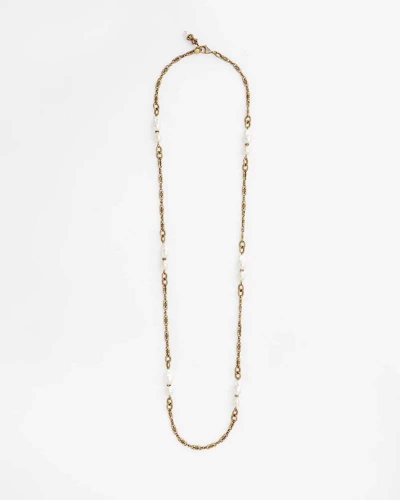 Single Strand Modern Pearl Necklace