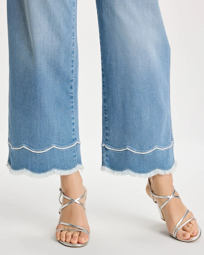 Petite Scallop Pull-On Wide-Leg Crop Jeans