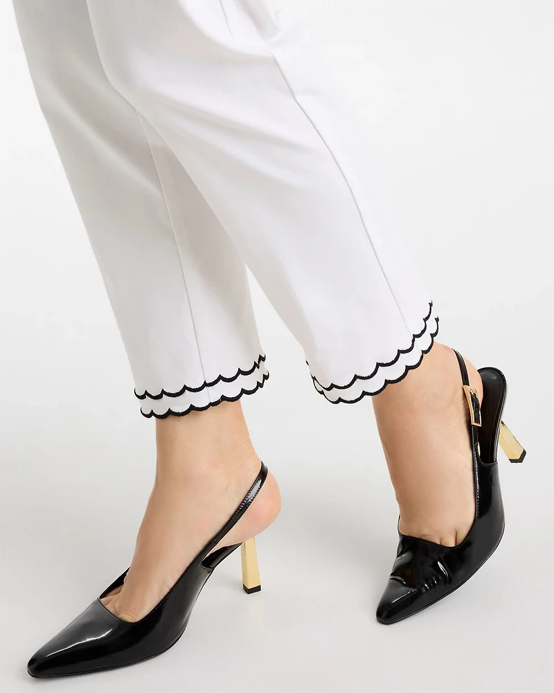 Petite Contrast Scallop Brigitte™ Slim Crop Pant