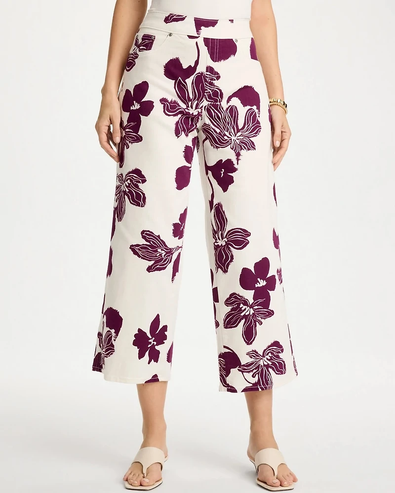 Girlfriend Pull-On Printed Wide Crop Jeans