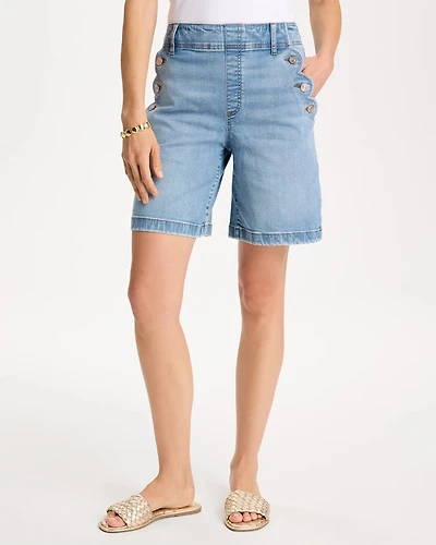 Pull-On Scallop Button Jean Shorts