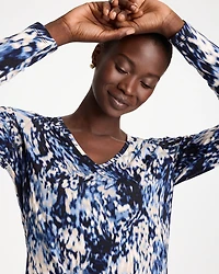 Swirled Touch of Cool™ V-Neck Layering Tee