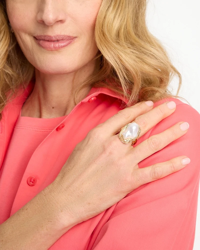 Faux Pearl Cluster Stretch Ring