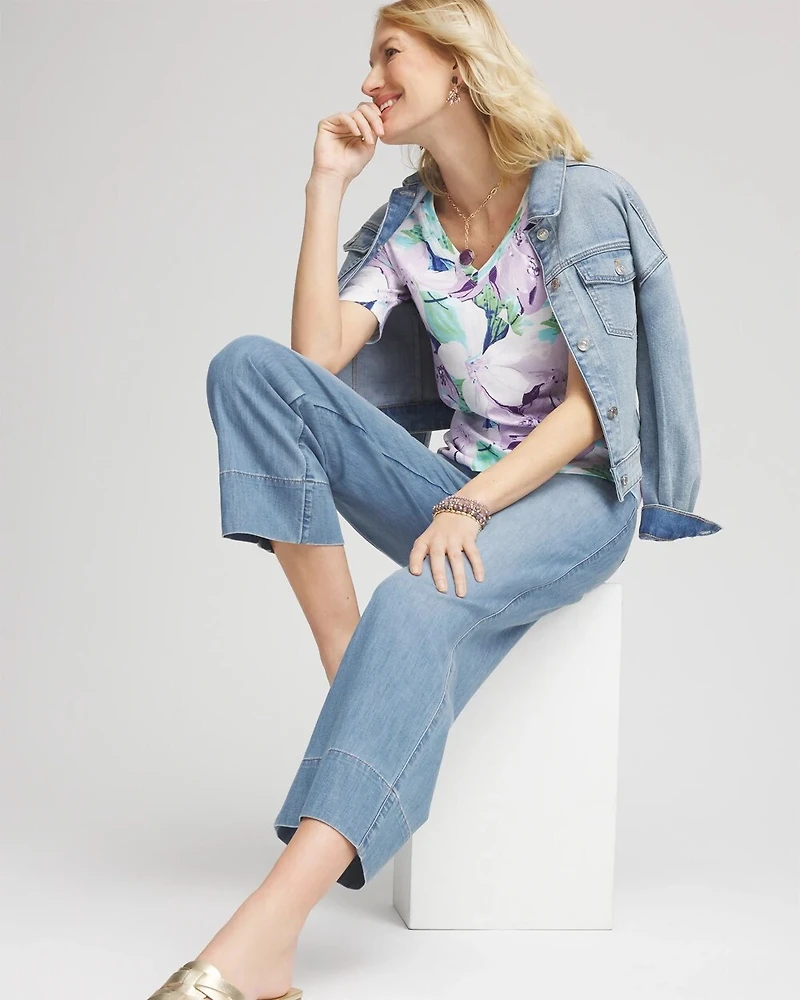 Lily Print V-Neck Perfect Tee