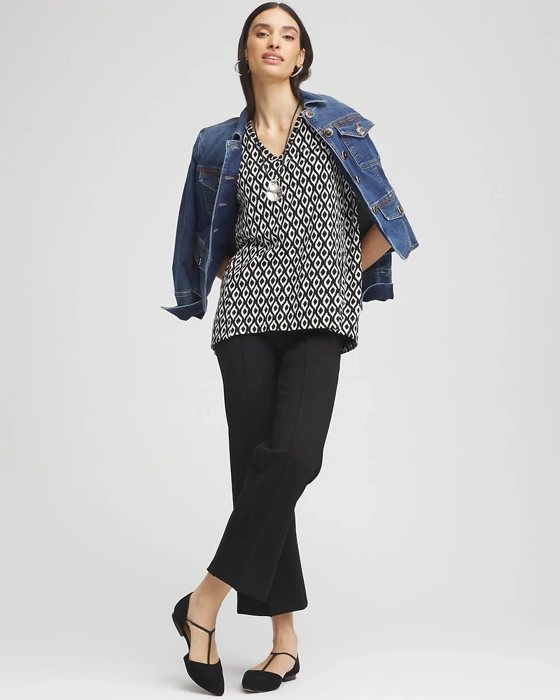 Graphic Slub V-Neck Tee