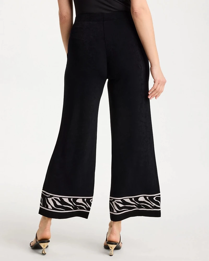 Abstract Zebra Cropped Pants