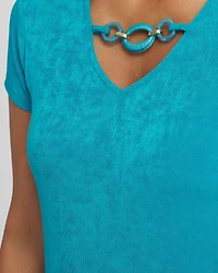 Travelers™ Chain Detail Top