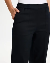 Relaxed Tapered Crop Pants
