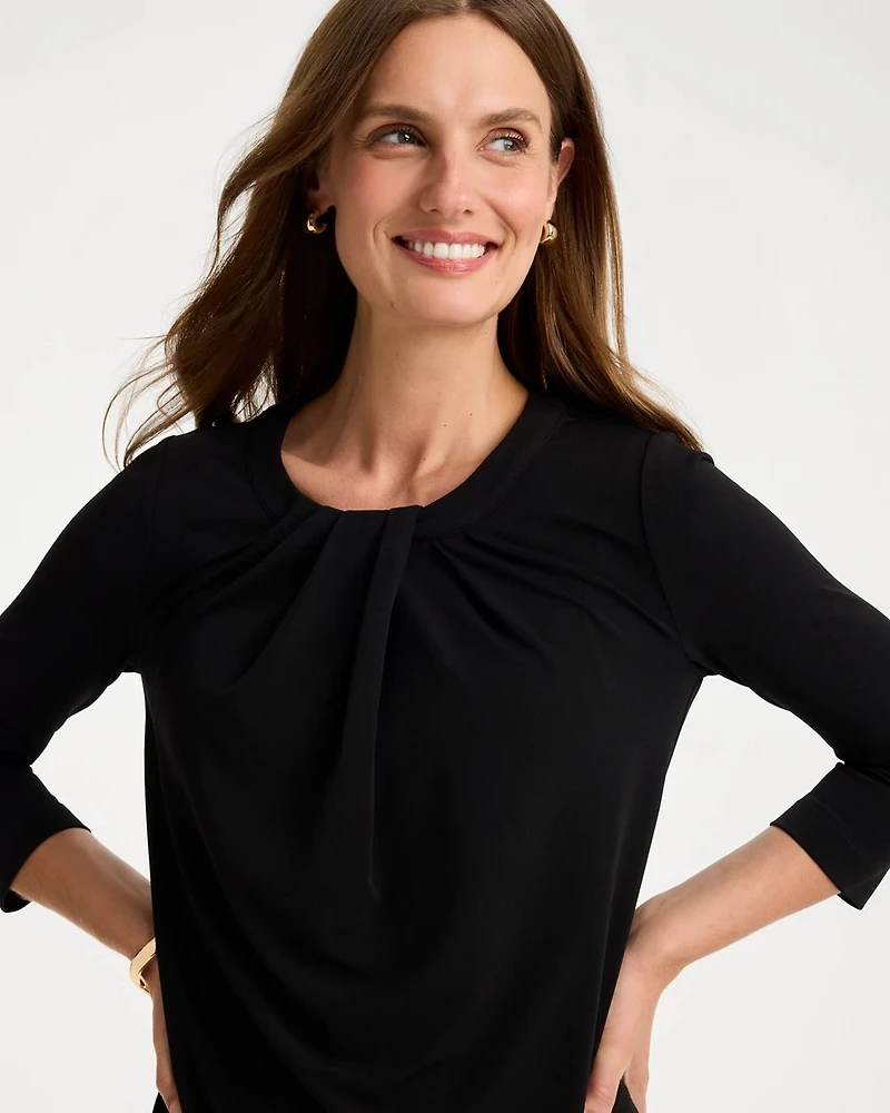 Travelers™ Knit Twist Front Top